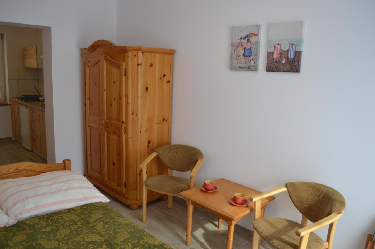 Apartamenty Pokoje Muszelka ミエンジボジェ エクステリア 写真